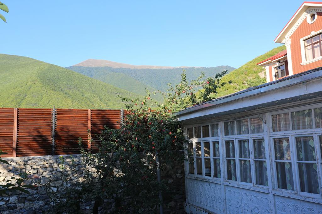 Ilham Mustafa Houses Şǝki エクステリア 写真